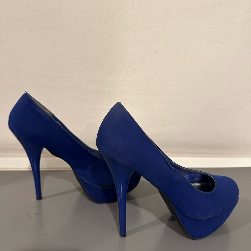 Elegant Blue Women's Heels